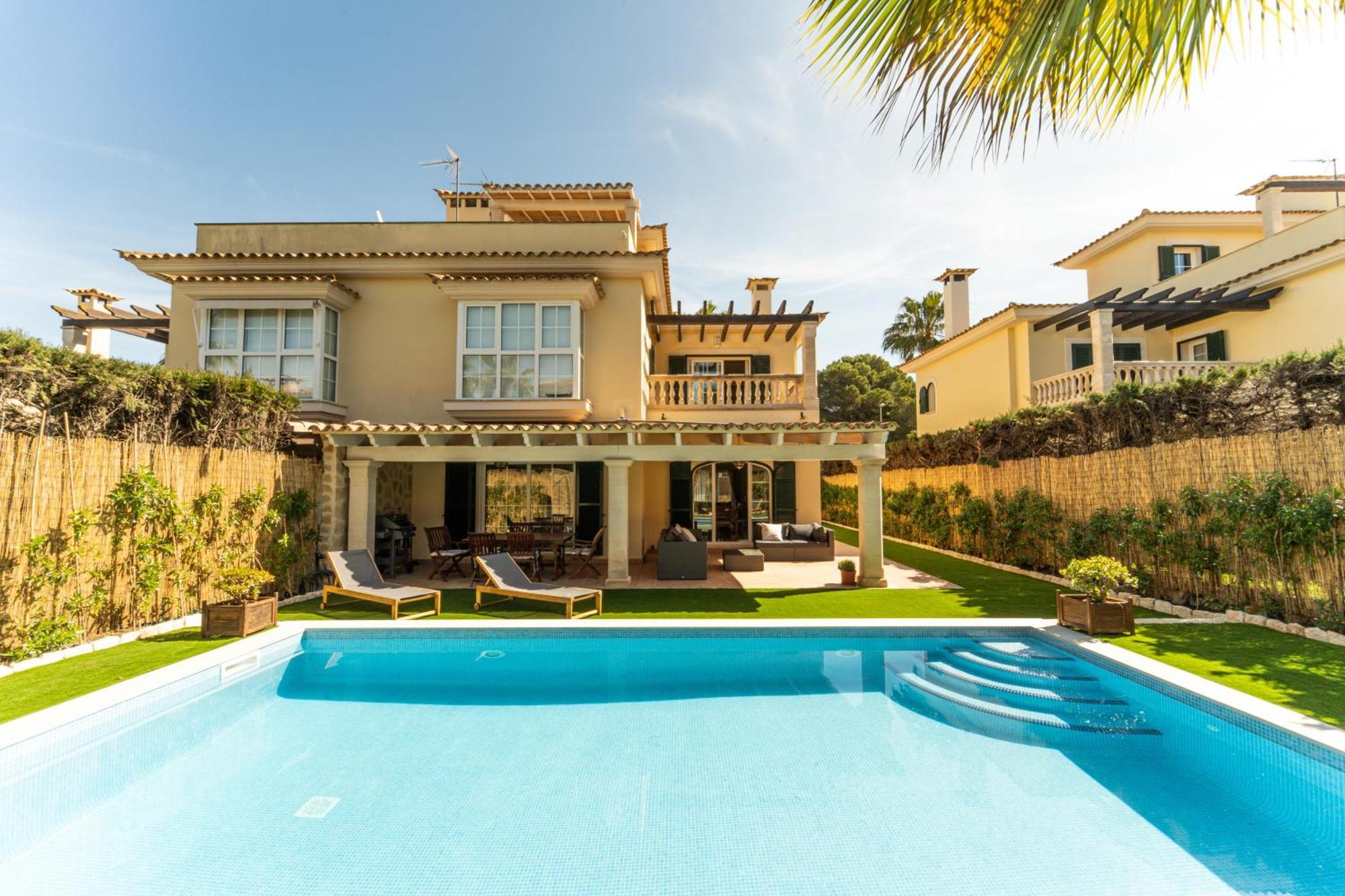 Casa Pinsa - Grosszuegiges Mediterran-Stilvolles Ferienhaus Mit Eigenem Pool In Puig De Ros Llucmajor  Ngoại thất bức ảnh